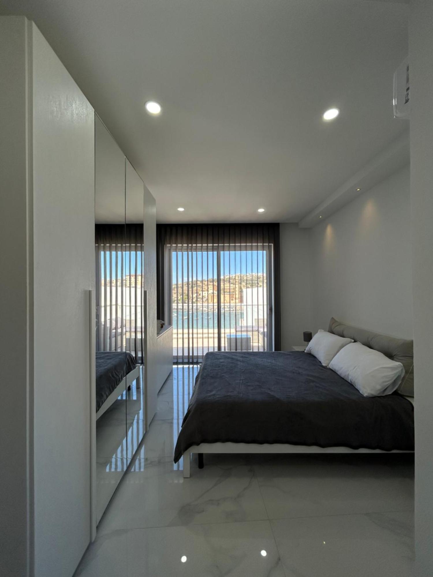 Апартаменты Seaview Setters Penthouse Марсаскала Экстерьер фото